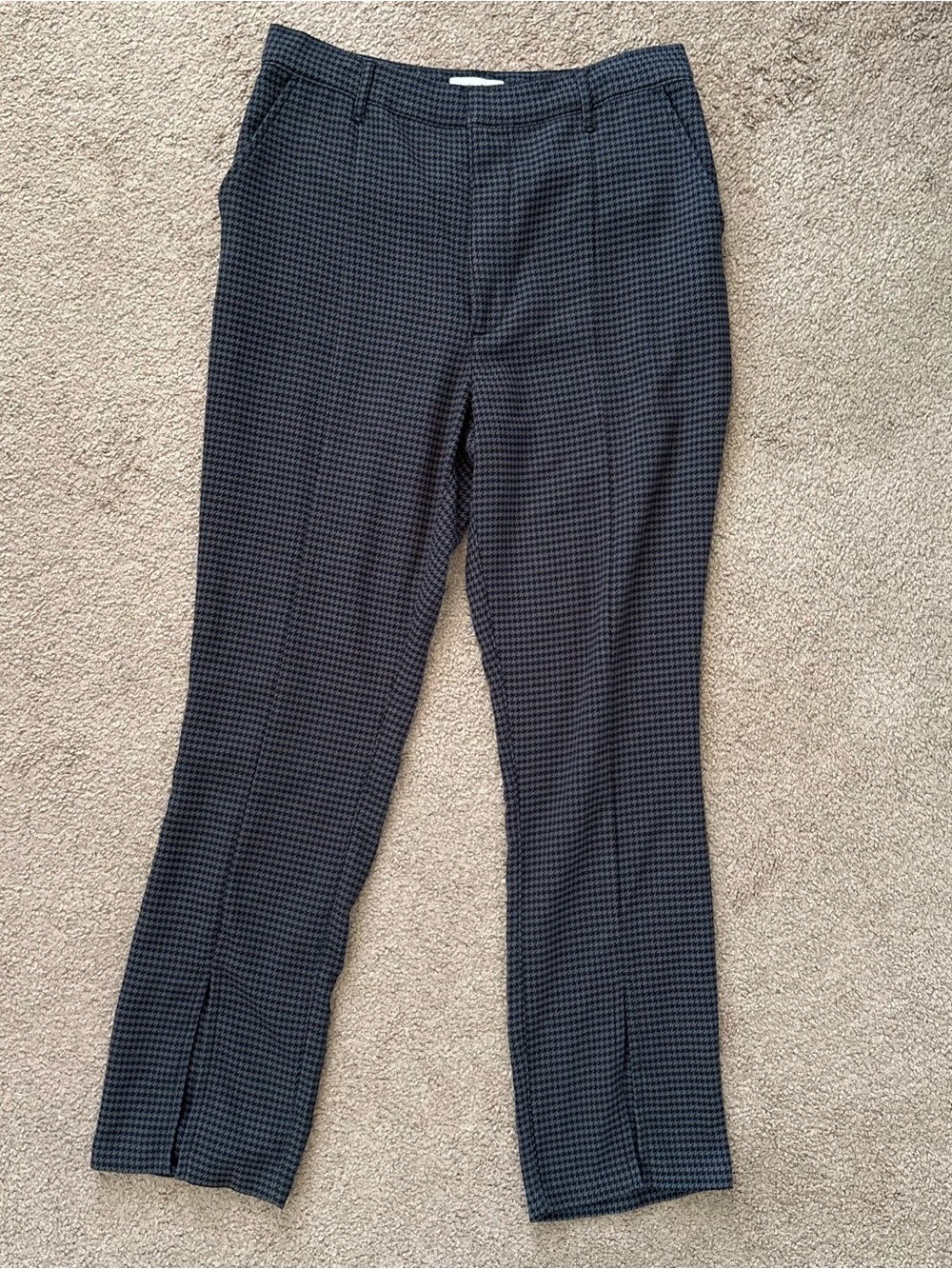 Abercrombie & Fitch Women’s Navy and Black Micro-Check Dress Pants